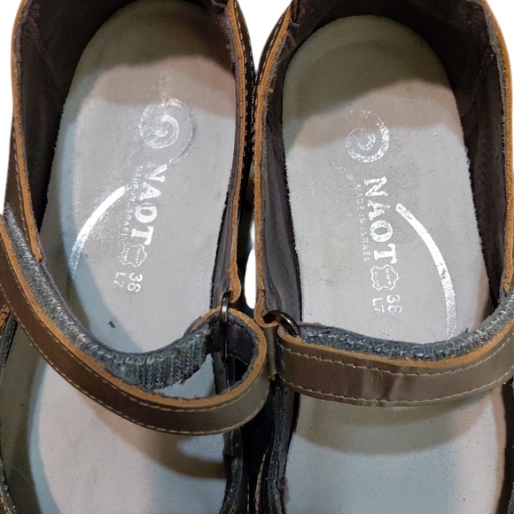 NAOT Kirei Bronze Mary Jane's Metallic Slip On Comfort Shoe Size 9 - Picture 4 of 11